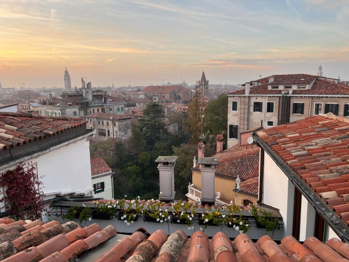 Attico Canal Grande A Palazzo Contarini Corfu Benátky Exteriér fotografie